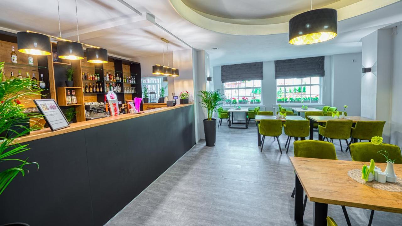Świeradów-Zdrój Hotel Krysztal מראה חיצוני תמונה